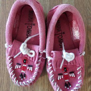 Girls Minnetonka Beaded Moccasins